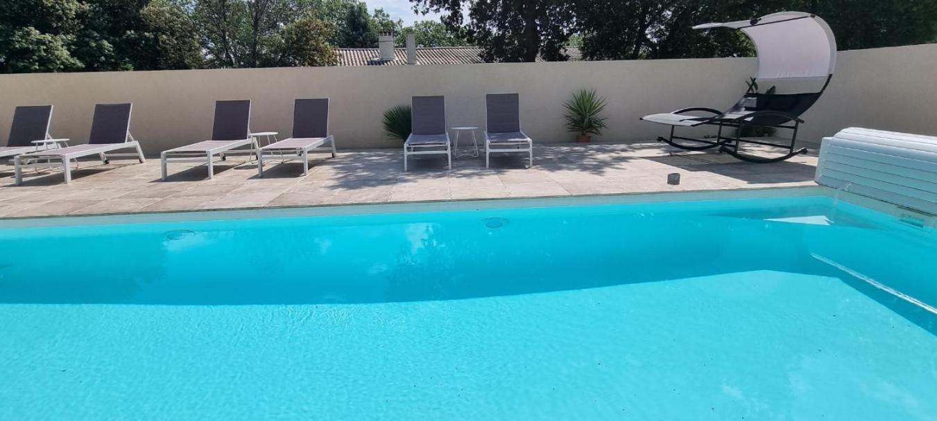 Aparthotel Les Bois De Zola Entre Provence Et Luberon à Saint-Esteve-Janson Chambre photo