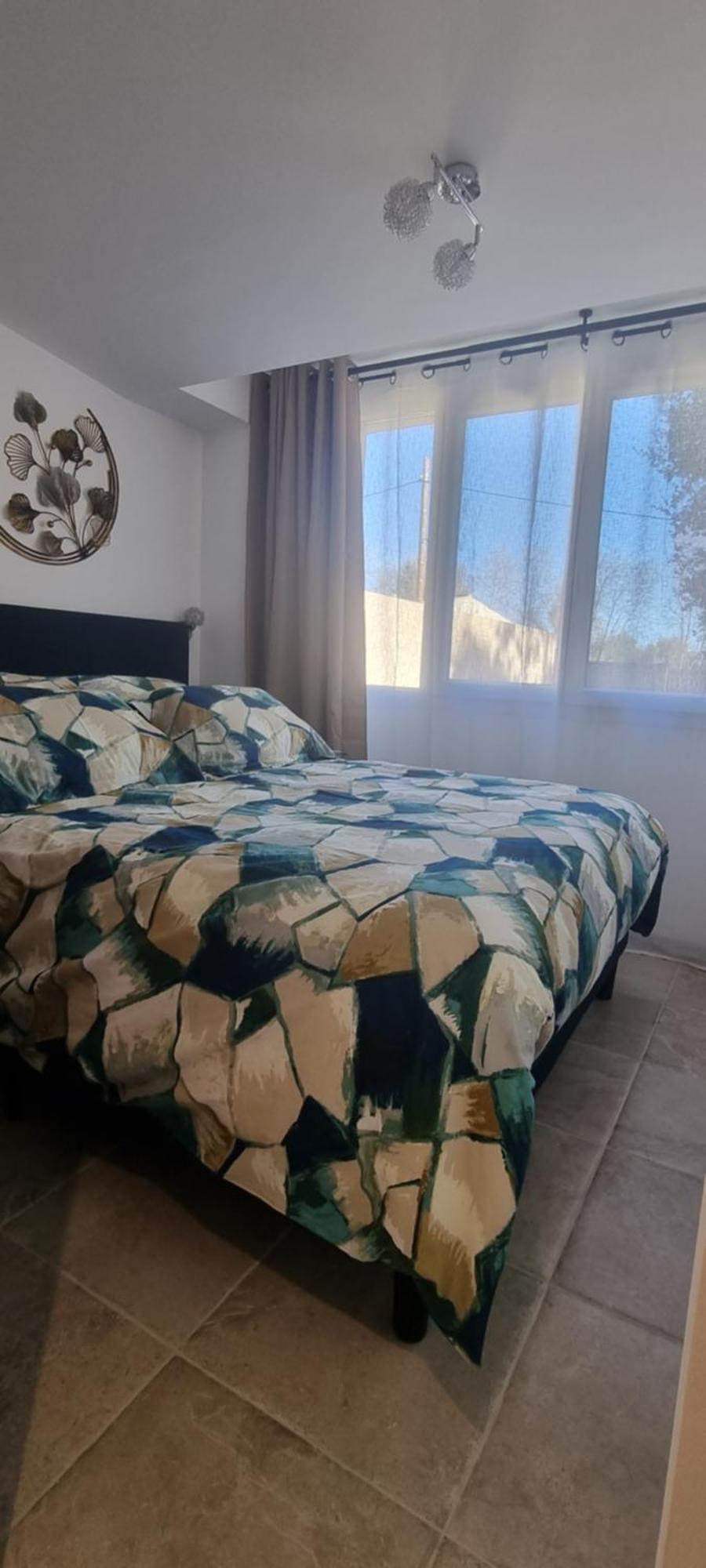 Aparthotel Les Bois De Zola Entre Provence Et Luberon à Saint-Esteve-Janson Extérieur photo